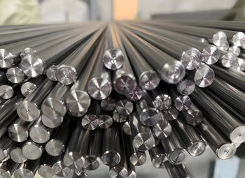 The use of titanium rods and titanium alloy rods in orthopedic surgery The use of titanium rods and titanium alloy rods in orthopedic surgery